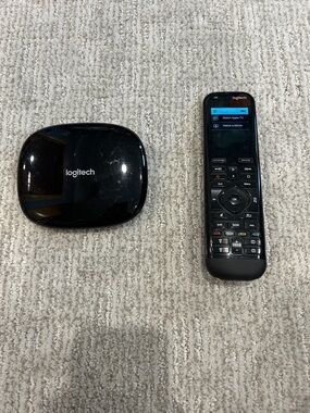 Logitech Harmony Elite Remote and Hub - Black